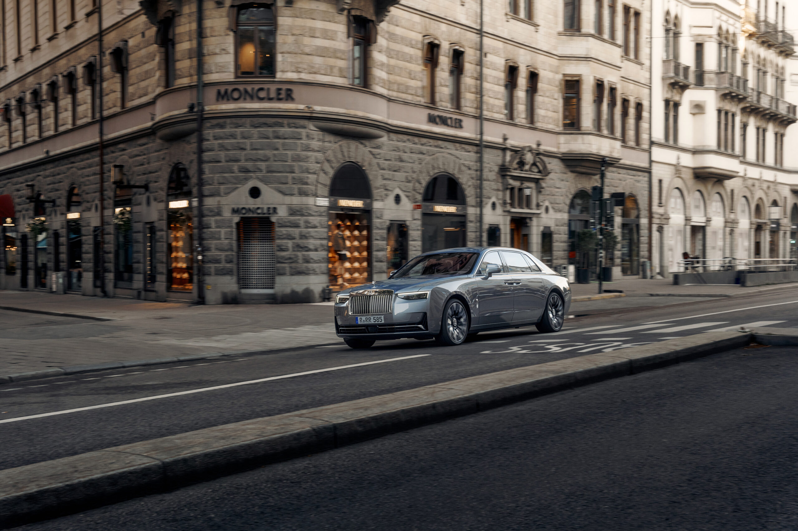 Rolls-Royce Extended Ghost Series II