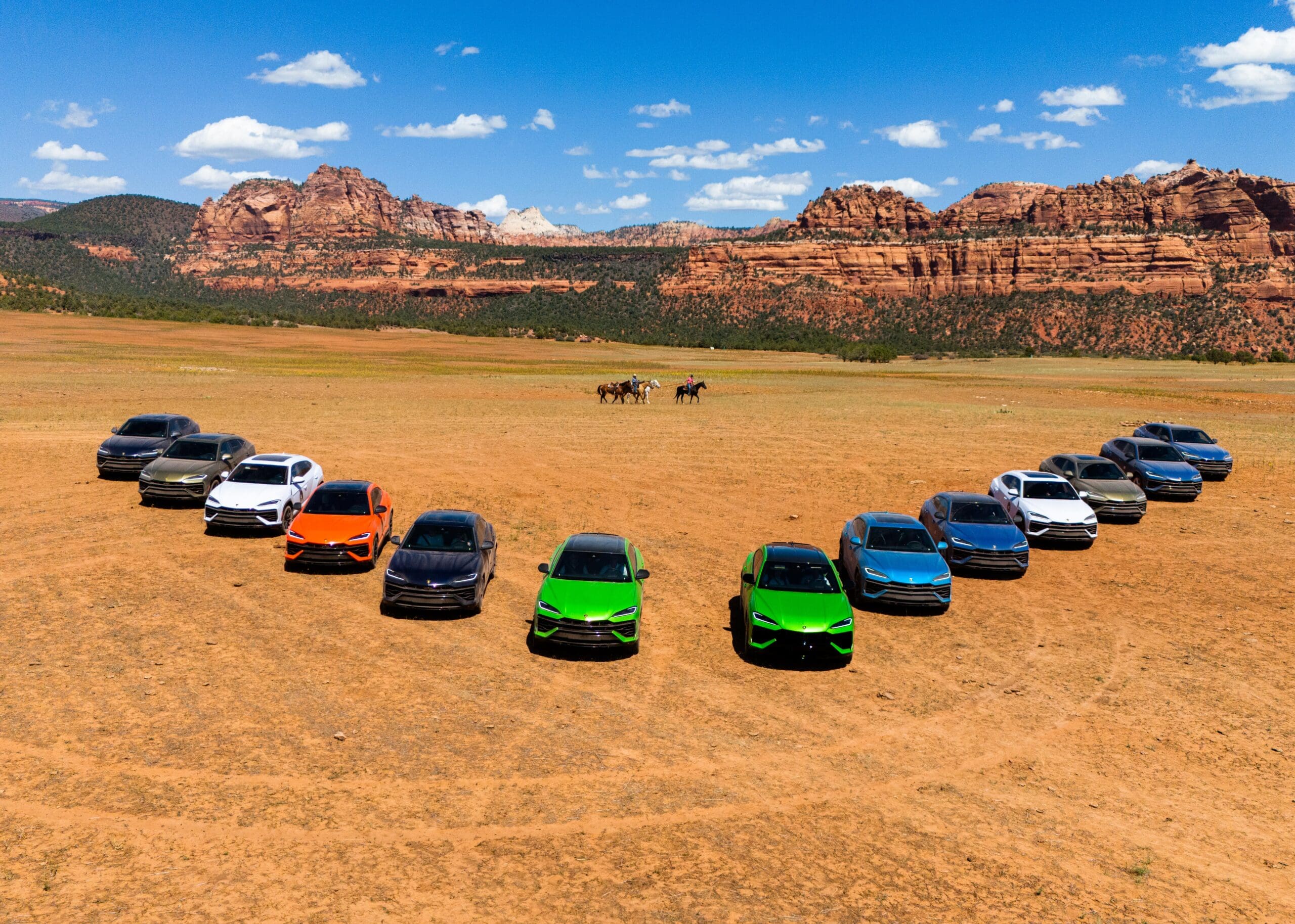 Lamborghini Urus SE Lined Up Colors