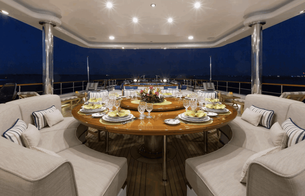 Yacht Dining