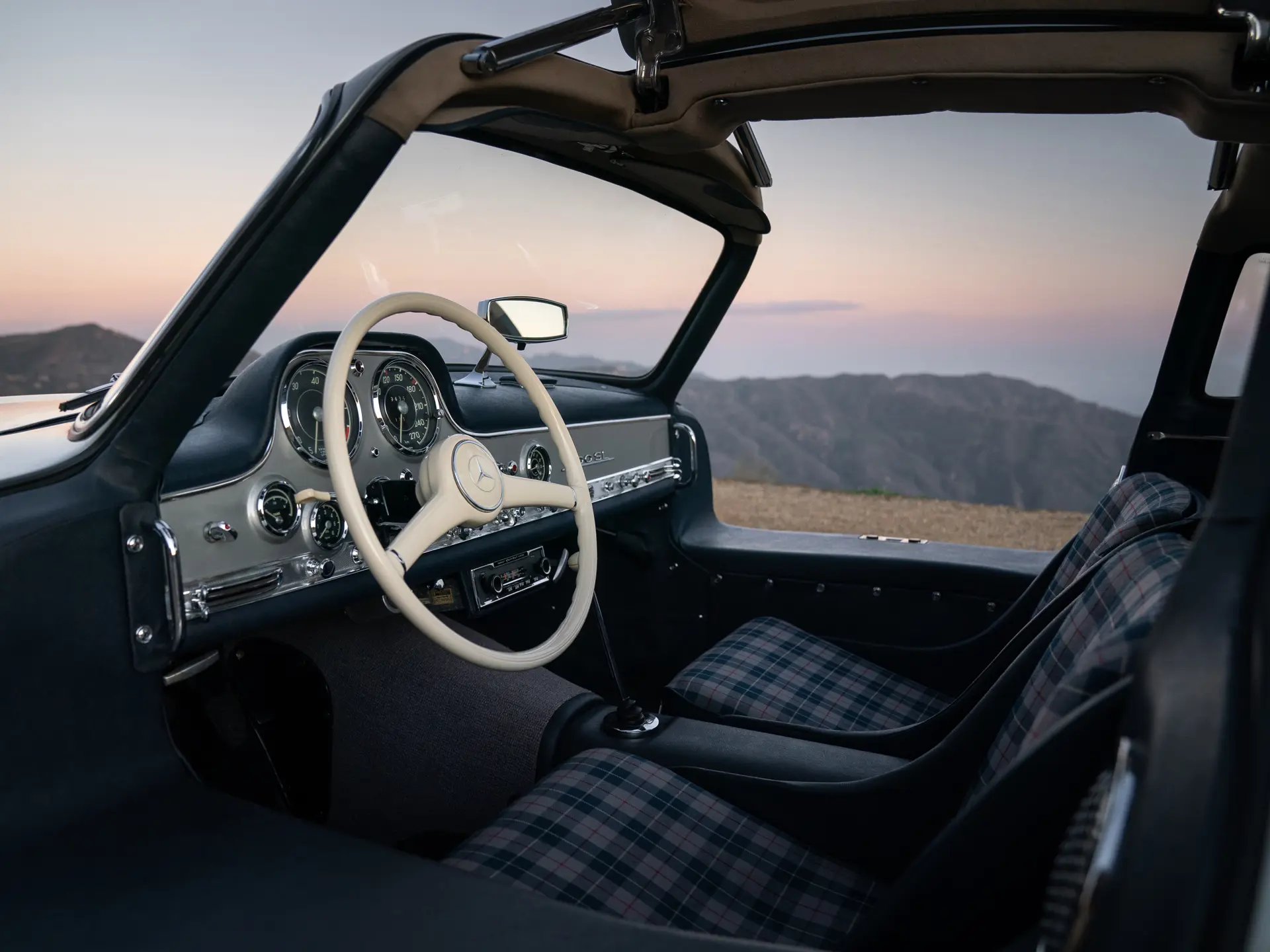 1955 Mercedes-Benz 300 SL Alloy Gullwing Interior